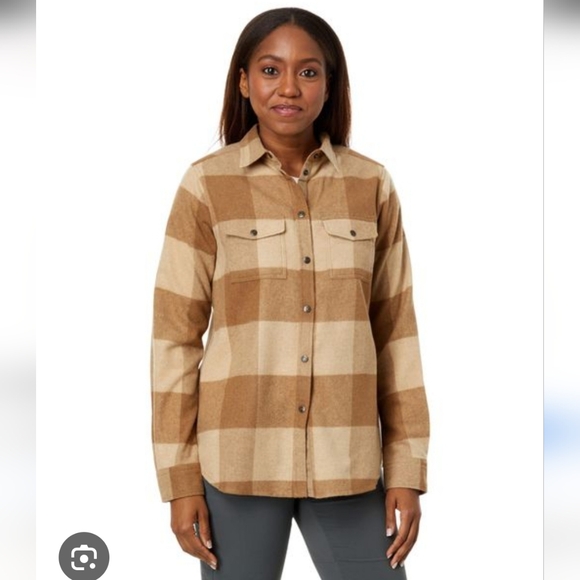 Fjallraven Women's Canada Shirt Relaxed Fit Button Down Plaid Flannel Outdoor - Picture 10 of 10